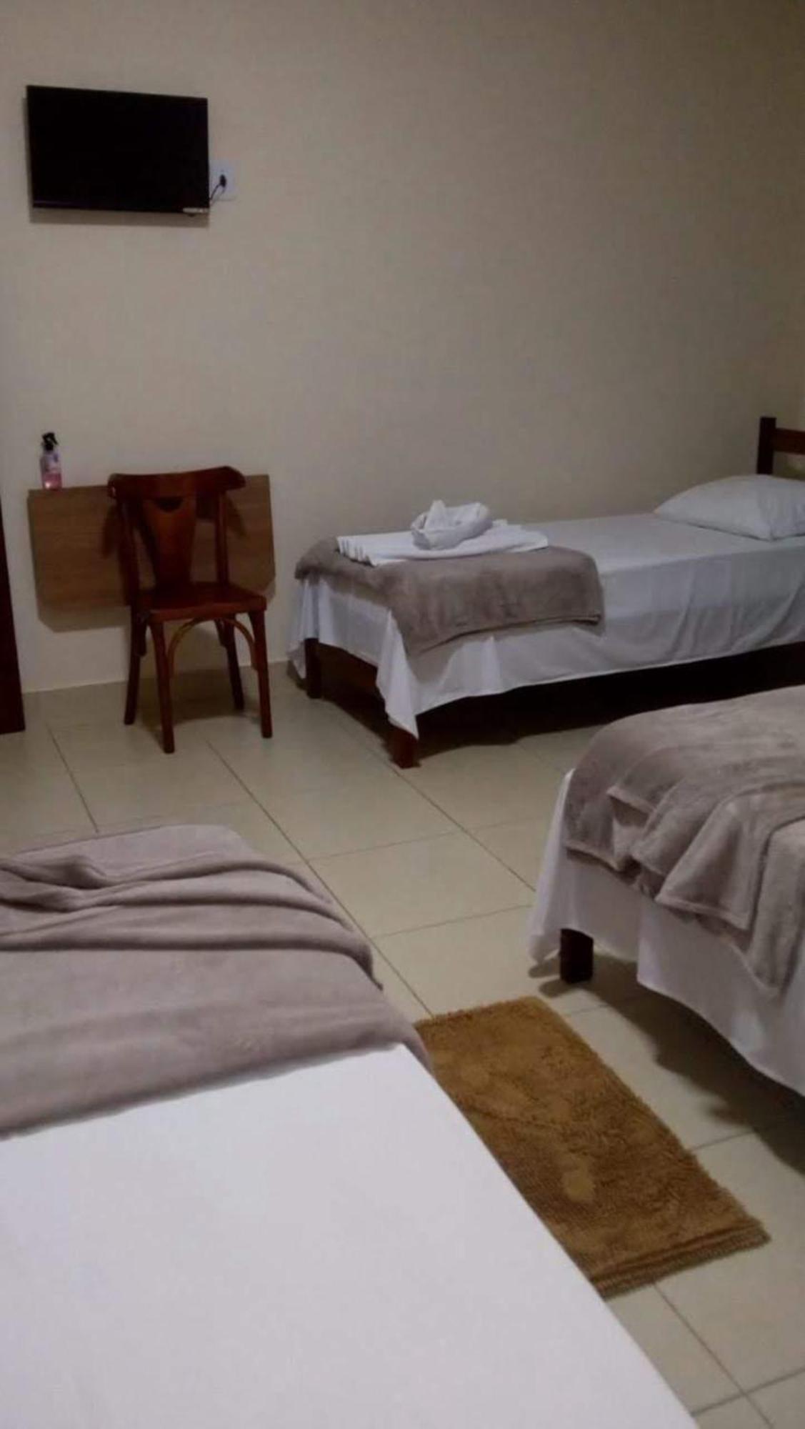 Hotel Graal Inn Queluz Quarto foto