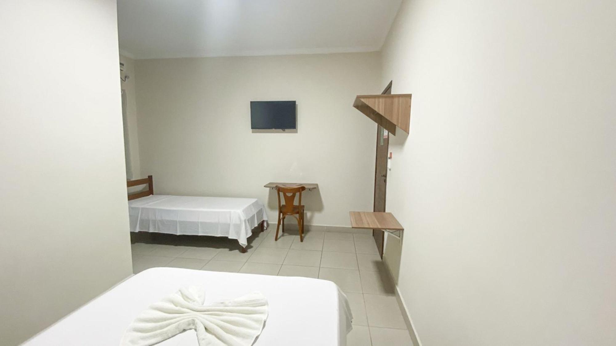 Hotel Graal Inn Queluz Quarto foto